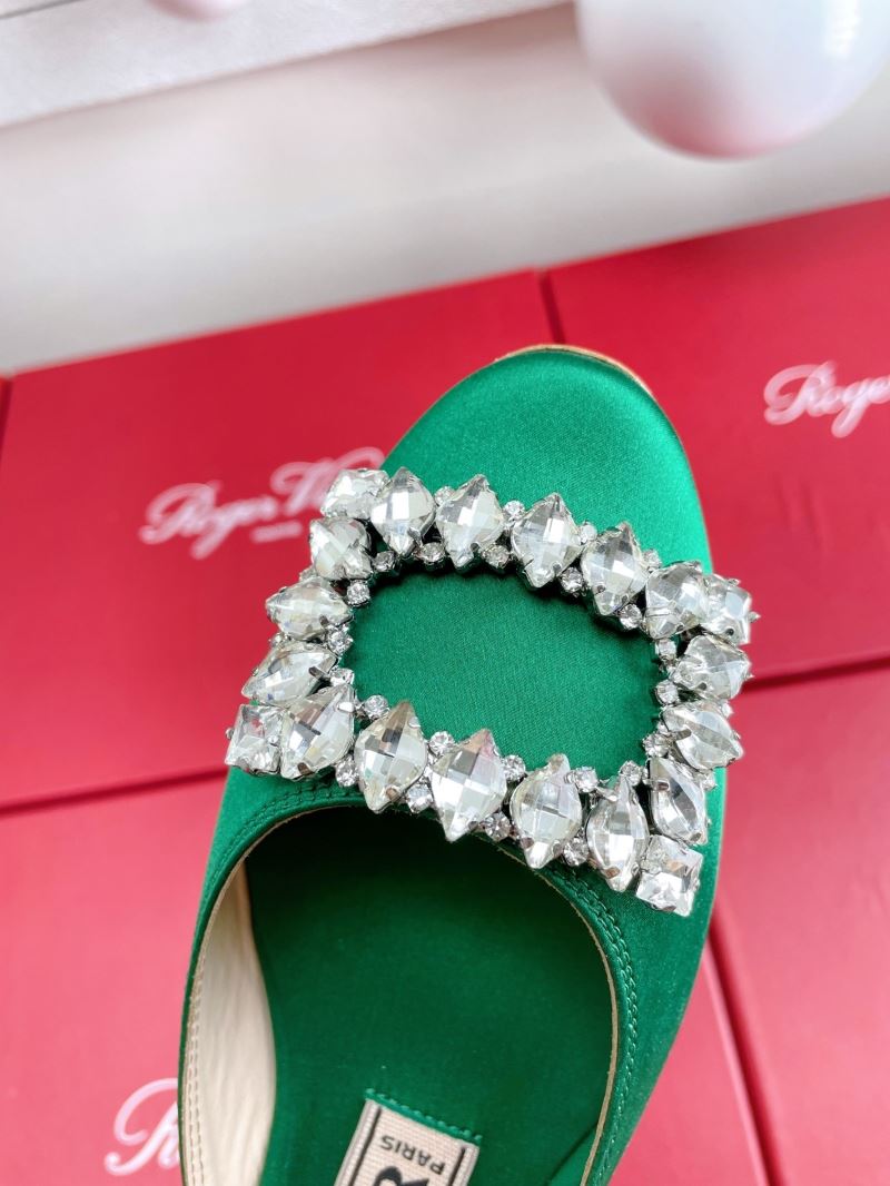 Roger Vivier flat shoes